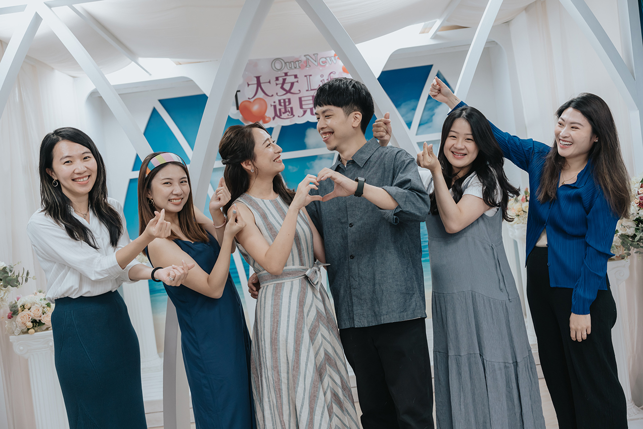 婚攝,婚攝Cody,台北婚攝,婚攝推薦,婚禮攝影,婚禮紀錄,結婚登記,登記日拍攝,登記日,大安戶政事務所,類婚紗,喬治麥斯婚禮攝影 