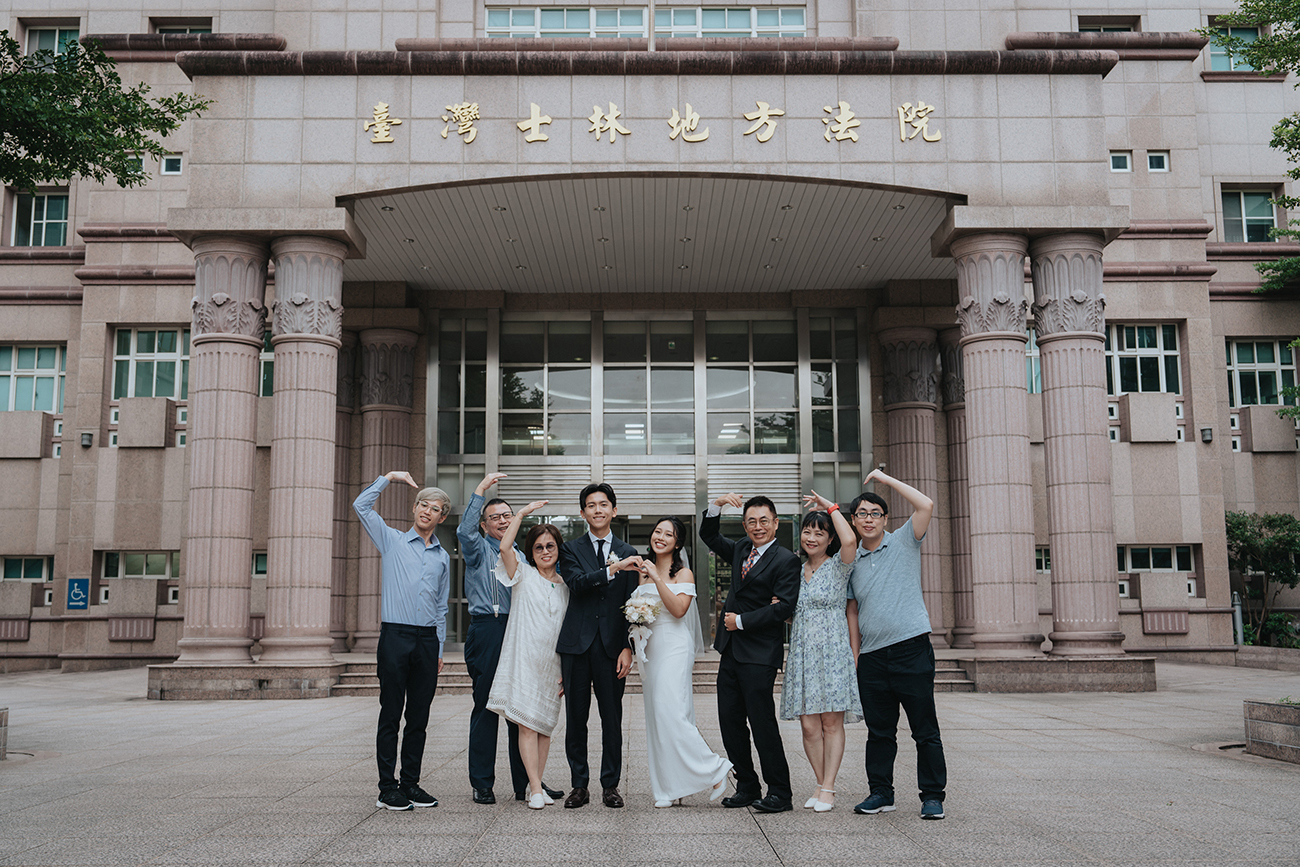 婚攝,婚攝Cody,台北婚攝,婚攝推薦,婚禮攝影,婚禮紀錄,結婚登記,登記日拍攝,登記日,內湖戶政事務所,類婚紗,喬治麥斯婚禮攝影 