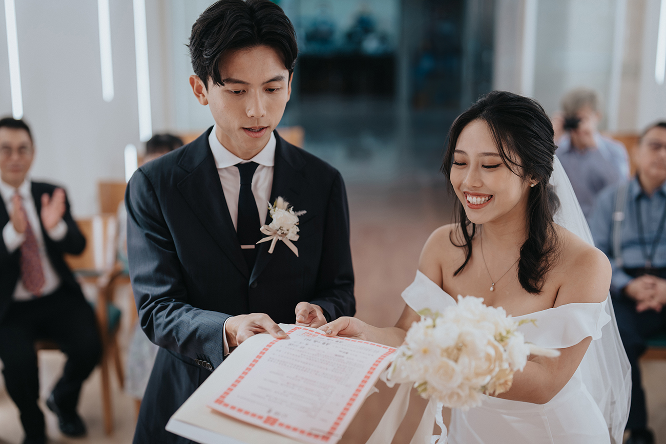 婚攝,婚攝Cody,台北婚攝,婚攝推薦,婚禮攝影,婚禮紀錄,結婚登記,登記日拍攝,登記日,內湖戶政事務所,類婚紗,喬治麥斯婚禮攝影 